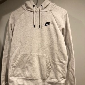 S: NEVER WORN NIKE HOODIE!